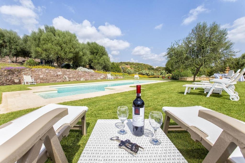 Villa Janas Luxury Villa Surrounded By Large Park, Swimming Pool, Parking And Wifi Alghero Exterior foto